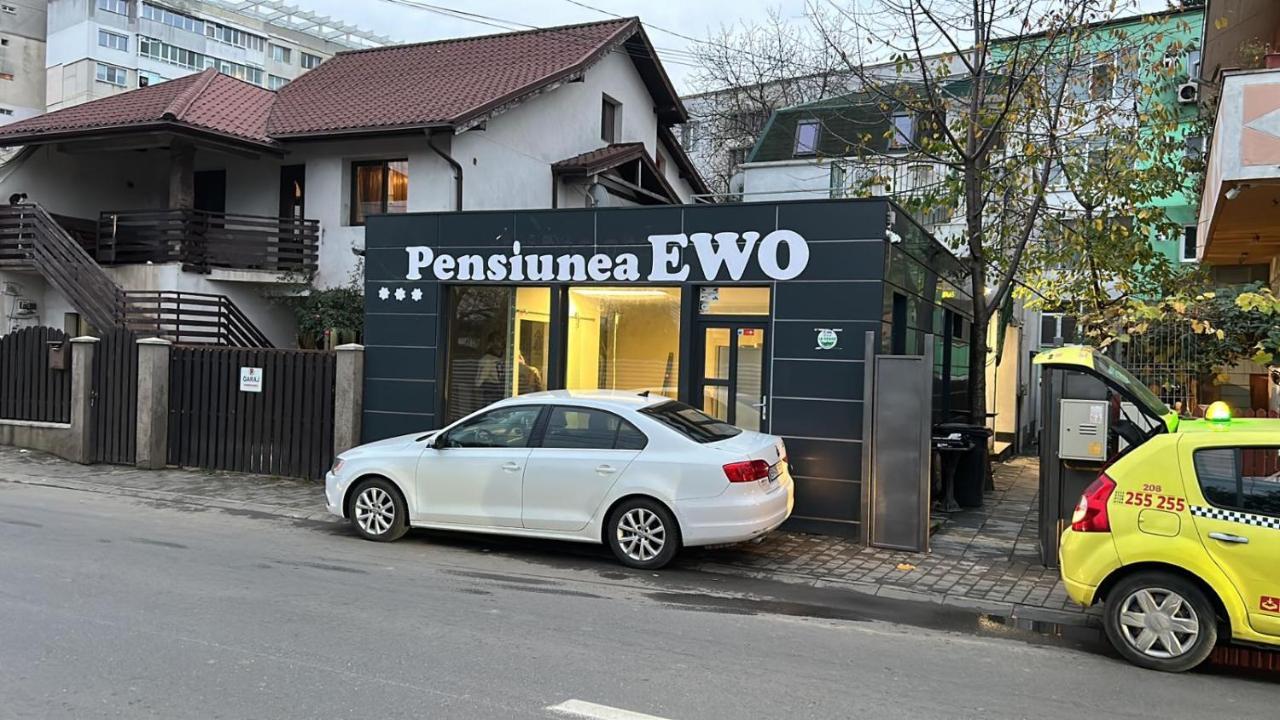 Pensiunea Ewo Iasi Buitenkant foto